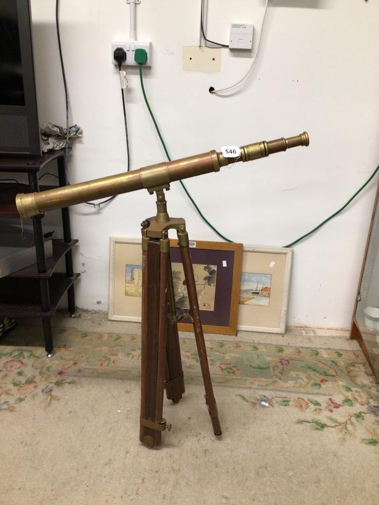 VINTAGE BRASS HOBSS LONDON TELESCOPE WITH STAND