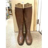 A PAIR OF MILITARY LEATHER RIDING BOOTS. LENGTH (HEEL TO TOE) 30.6CM. HEIGHT (TOP OF HEEL TO TOP