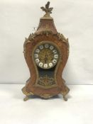 A LOUIS IV STYLE MARQUETRY INLAID BRACKET CLOCK WITH ORNATE BRASS MOUNTS COMES WITH A MATCHING