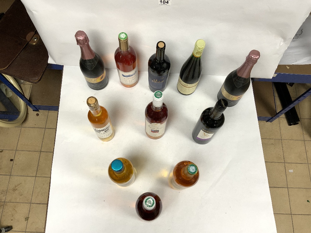 A BOTTLE OF SAUTERNES DESSERT WINE, BELLINI SPARKING COCKTAIL, AND EIGHT OTHER BOTTLES OF MIXED - Image 2 of 4