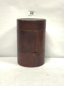 A CYLINDRICAL LEATHER THREE SECTION CASE