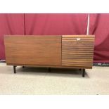 A HABITAT FAUX ROSEWOOD RECORD CABINET 136 X 48 X 64 CMS