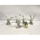 FIVE PORCELAIN LLADRO SWANS, THE TALLEST 13CMS