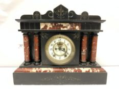 A LARGE VICTORIAN TWO-COLOUR SLATE MANTLE CLOCK, ARCHITECTURAL DESIGN AND COLUMN SUPPORTS, 40 X