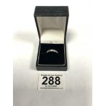 A PLATINUM SOLITAIRE DIAMOND RING SIZE L, 3.8 GRAMS