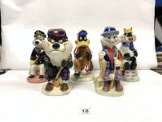 FIVE CERAMIC WARNER BROS CARTOON CHARACTERS MODELLED BY KEVIN FRANCIS, ALL 20CMS HIGH