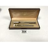 A DUNHILL FOUNTAIN PEN WITH ORIGINAL DUNHILL 14K GOLD NIB AND A 925 SILVER HALLMARKED FOUNTAIN PEN