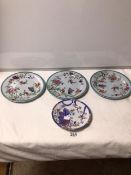 A SET OF THREE EARLY 19TH CENTURY IRONSTONE PLATES DECORATED WITH EXOTIC BIRDS - 22.5CMS AND A SPODE