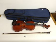 A STENTOR, STUDENTS VIOLIN IN CASE