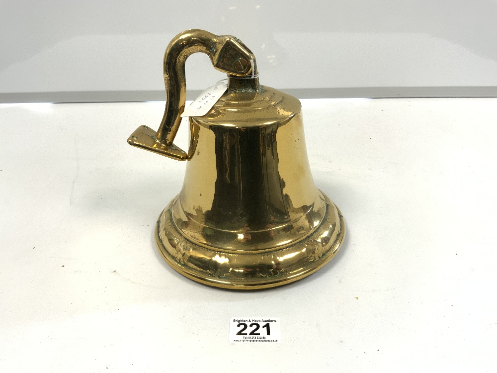 A POLISHED BRASS SHIPS BELL - Image 2 of 3