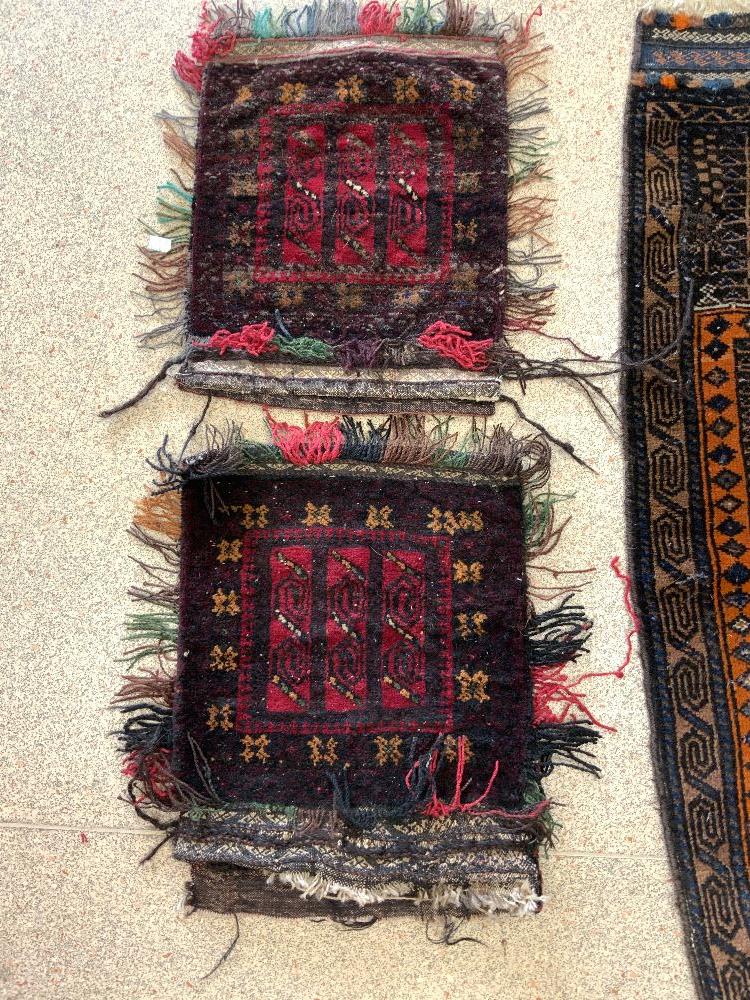 A BROWN AND ORANGE TURKISH PRAYER RUG, 90 X 130CMS, TWO CARPET BAGS, TWO TAPESTRY CUSHIONS, AND - Image 3 of 5