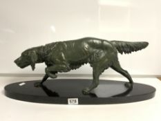 A 20TH CENTURY CAST BRONZED FIGURE OF A RETRIEVER ON A MARBLE BASE BEARING SIGNATURE C. MASSON,