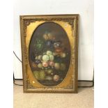 A 20TH CENTURY OIL OF FLOWERS ON CANVAS IN AN ORNATE GILT FRAME, 58 X 90CSM