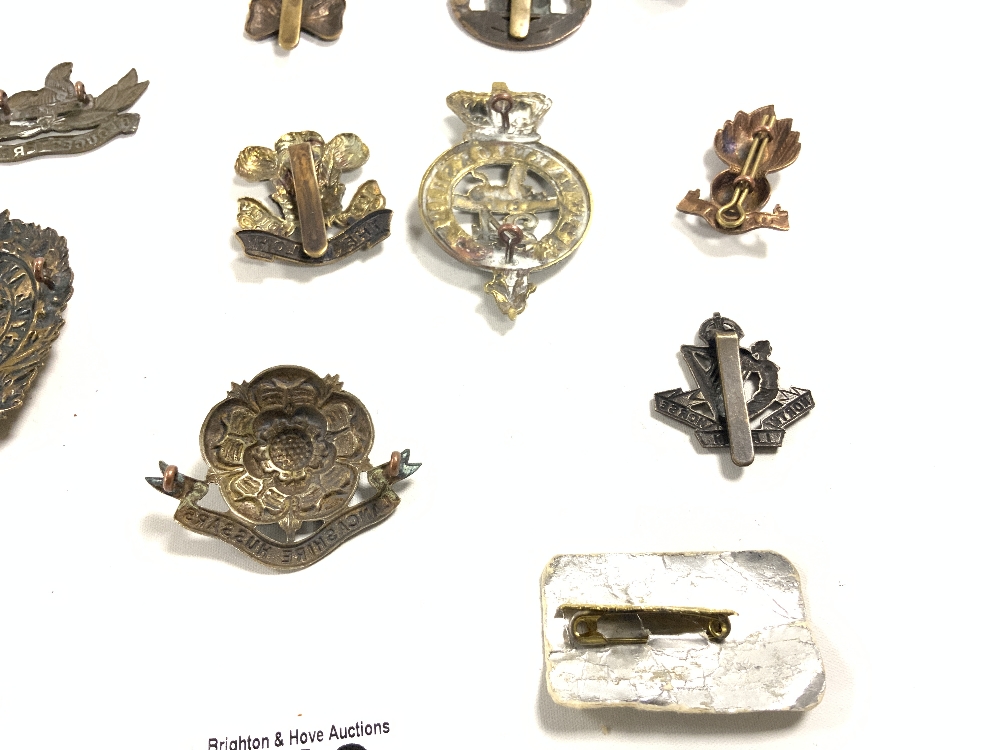 FIFTEEN MILITARY CUP BADGES AND A ROYAL CORPS BROOCH - Image 10 of 10