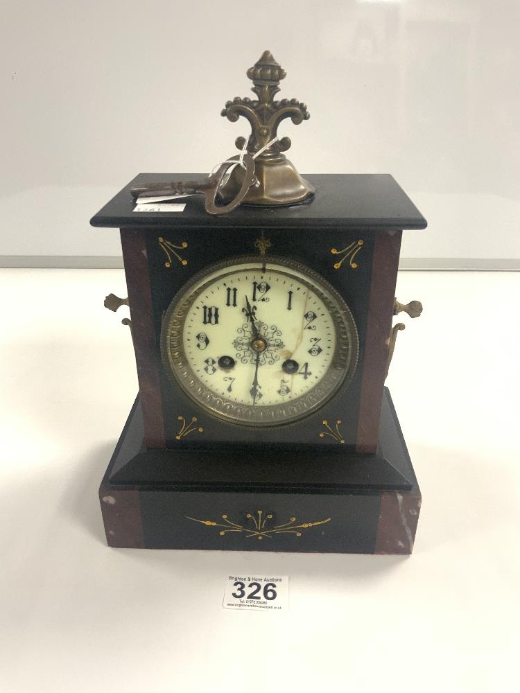 A VICTORIAN SLATE MANTLE CLOCK WITH GILT METAL MOUNTS