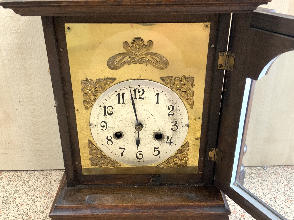 A LATE VICTORIAN OAK MANTLE CLOCK WITH BRASS SILVERED DIAL (SOME EVIDENCE OF WORM) NOT LIVE! - Image 2 of 4