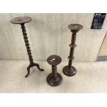 THREE MAHOGANY BARLEY TWIST PLANT STANDS, THE LARGEST 108CMS