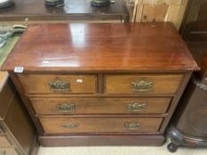 A LATE VICTORIAN WALNUT CHEST OF FOUR DRAWERS WITH PLINTH BASE, 92 X 45 X 80CMS