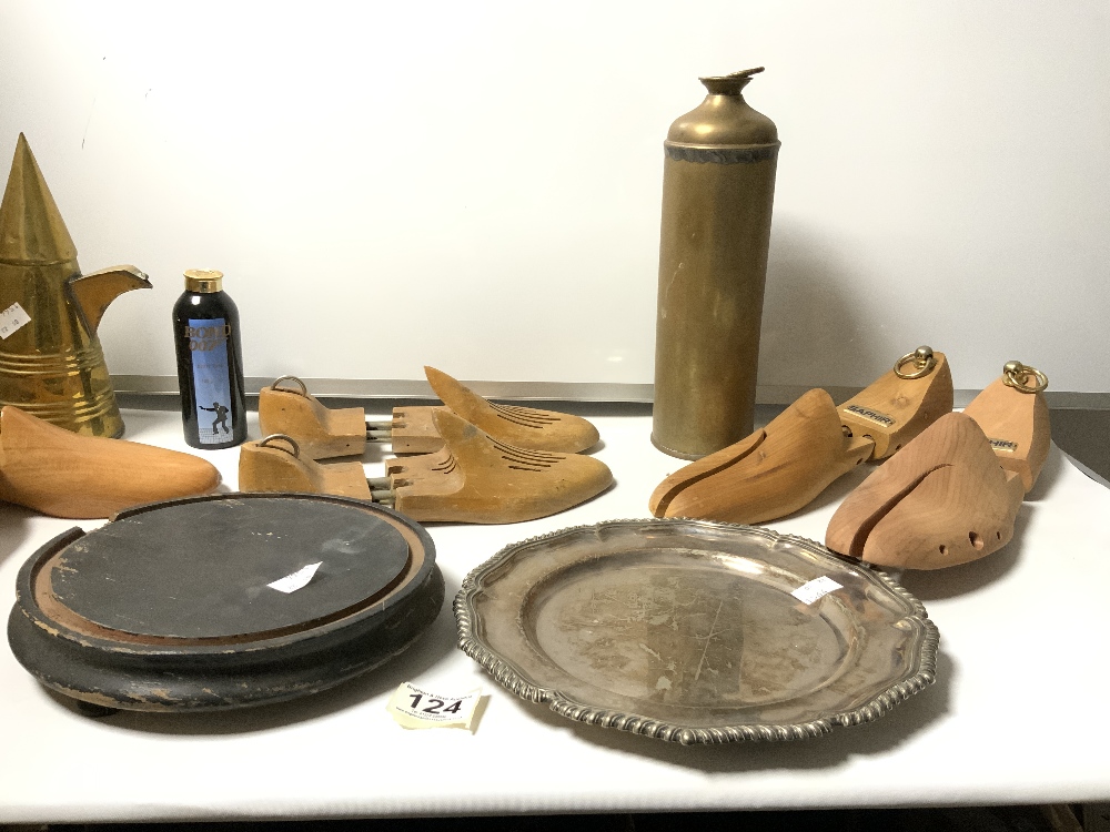 A QUANTITY OF WOODEN SHOE TREE'S, A PAIR OF COWBOY BOOTS, METAL WARE ETC - Image 5 of 12