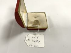 A GENTS 9CT HALLMARKED GOLD SIGNET RING, 3.2 GRAMS