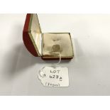 A GENTS 9CT HALLMARKED GOLD SIGNET RING, 3.2 GRAMS