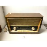 A VINTAGE GRUNDIG 3028 RADIO WITH 3D SOUND, (MODEL 3208/GB)