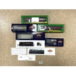 BOXED BACHMANN TRAINS AND CONTAINERS WITH BOXED AGE OF STEAM CARRIAGES