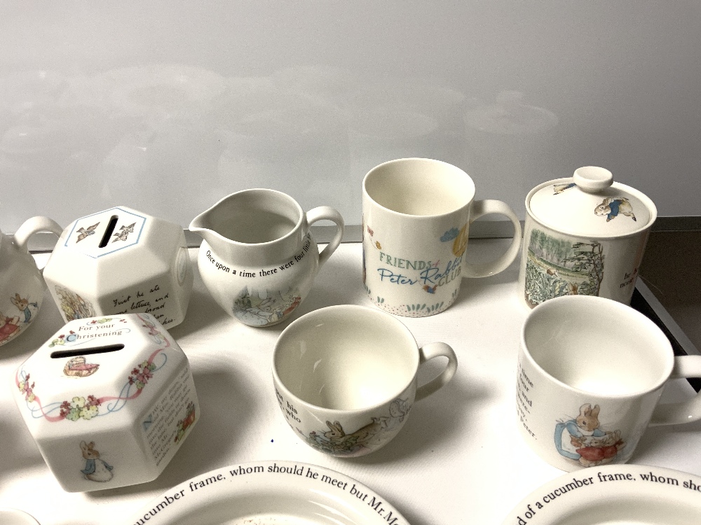 WEDGWOOD - BEATRIX POTTER DESIGNS - PETER RABBIT, 32 PIECES OF MIXED CERAMICS VARIOUS - Image 8 of 10