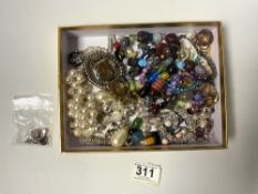 A QUANTITY OF COSTUME JEWELLERY INCLUDING, TWO GLASS BRACELETS, EARRINGS ETC