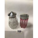 HALLMARKED SILVER AND CRYSTAL SUGAR SIFTER, 13CMS, 1922 WITH A WHITE METAL LIDDED GLASS JAR 11CMS