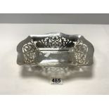 HALLMARKED SILVER WITH PIERCED DECORATION SHAPED RECTANGULAR BREAD BASKET, SHEFFIELD 1936 - MAKER