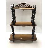 VICTORIAN ROSEWOOD THREE TIER GRADUATING ROSEWOOD SHELVES WITH BARLEY TWIST AND TURNED SUPPORTS