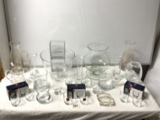 QUANTITY OF GLASS VASES, JARS AND TANKARDS
