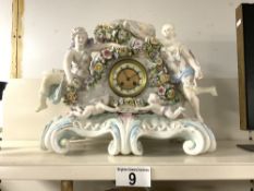 A LARGE LATE 19TH/EARLY 20TH CENTURY CONTINENTAL PORCELAIN MANTLE CLOCK WITH MAIDEN FIGURES AND