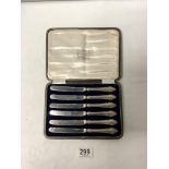 CASED SET OF TEA KNIVES WITH HALLMARKED SILVER HANDLES