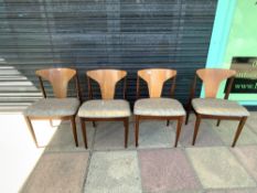 VINTAGE SET OF FOUR WALNUT BROYHILL EMPHASIS DINING CHAIRS WITH UPHOLSTERED SEATS