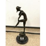 ART DECO STYLE BRONZE FIGURE OF HARLEQUIN AFTER CHIPARUS, 34CMS