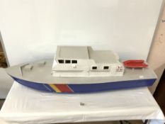 PAINTED MODEL CABIN BOAT