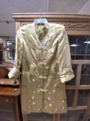 CHINESE SILK FLORAL DECORATED JACKET
