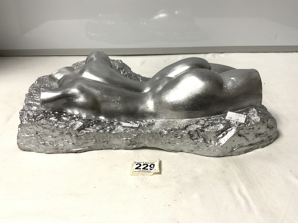 HEAVY SILVER PAINTED SCULPTOR OF A REAR NUDE - Image 3 of 5
