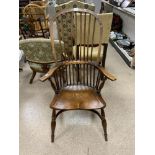 AN 18TH CENTURY STYLE ELM STICK BACK WINDSOR CHAIR WITH CRINOLINE STRETCHER AND TURNED LEGS