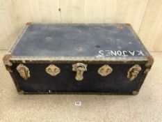 VINTAGE TRAVEL CABIN TRUNK, 90 X 52 X 54CMS