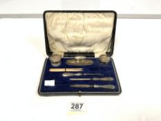 WALKER AND HALL HALLMARKED SILVER MANICURE SET IN CASE, SCISSORS AND NEEDLE CASE MISSING