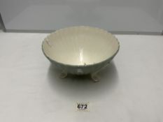 A SPODE FORTUNA SHELL DESIGN FOOTED BOWL, 25 X 13CMS