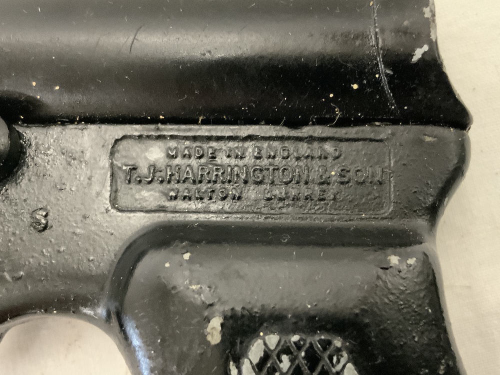 VINTAGE GAT GUN BY T. J. HARRINGTON & SON WALTON - SURREY ANOTHER ANTIQUE GAT GUN NO MAKER - Image 3 of 7