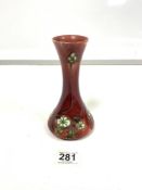 A MINTON SECESSIONIST VASE WITH ORGANIC FLORAL DESIGN (A/F) NO 33, 18CMS