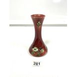 A MINTON SECESSIONIST VASE WITH ORGANIC FLORAL DESIGN (A/F) NO 33, 18CMS