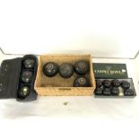 SEVEN BOWLING WOODS AND A SET OF CARPET BOWLS IN ORIGINAL BOX BY TOWNSEND