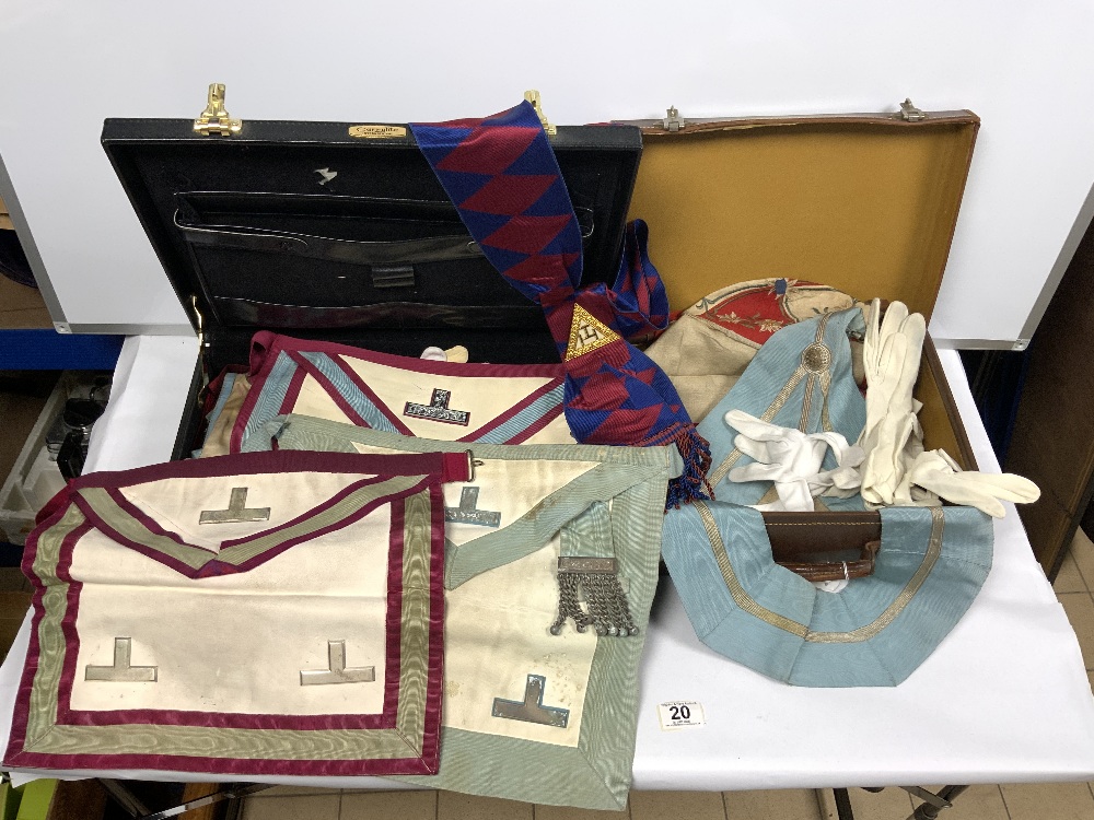 MASONIC REGALIA IN BOX, INCLUDES GOWN MEDALS, ETC AND A SMALL BROWN CASE - Image 4 of 4