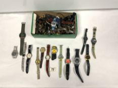 QUANTITY OF GENTS AND LADIES WRISTWATCHES